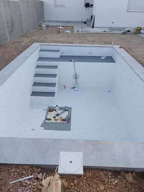piscina nueva 